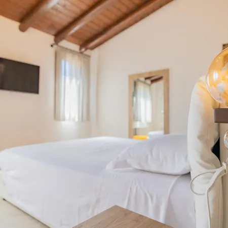 Baglio Saccu & Apartahotel *